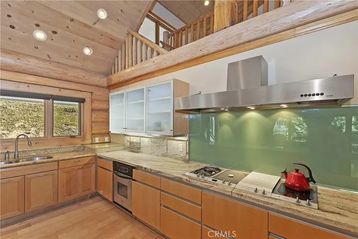 29388 Hook Creek Road, Cedar Glen, California 92321