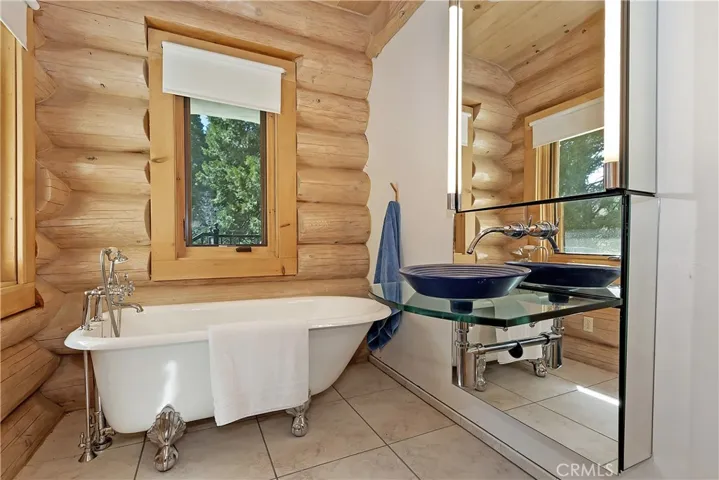 29388 Hook Creek Road, Cedar Glen, California 92321