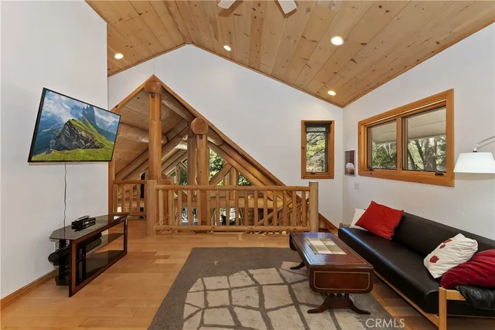 29388 Hook Creek Road, Cedar Glen, California 92321