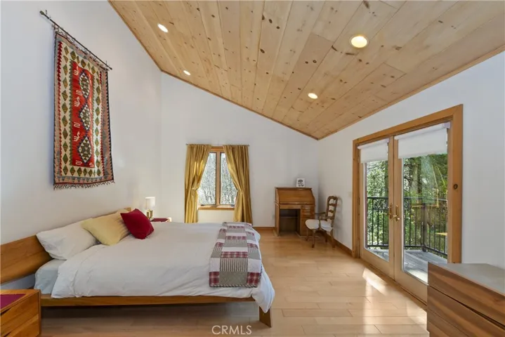 29388 Hook Creek Road, Cedar Glen, California 92321