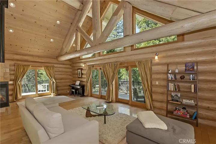 29388 Hook Creek Road, Cedar Glen, California 92321