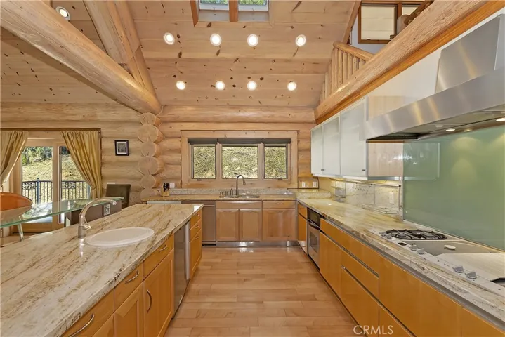29388 Hook Creek Road, Cedar Glen, California 92321