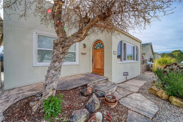 389 Pismo & 1417 Carmel, San Luis Obispo, California 93401