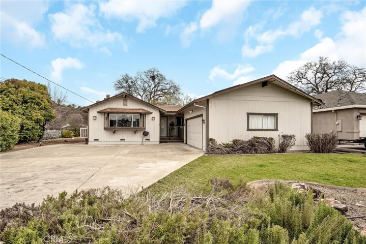 19506 Old Creek Road, Hidden Valley Lake, California 95467