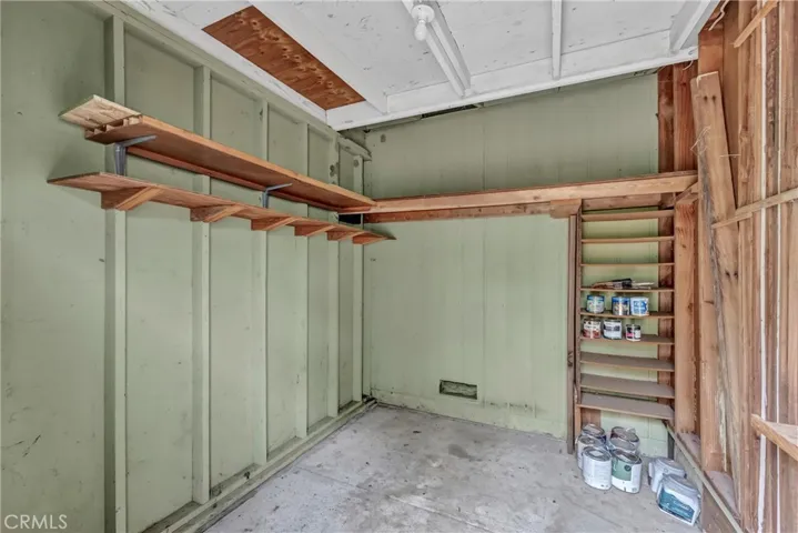 Golf cart garage or storage room