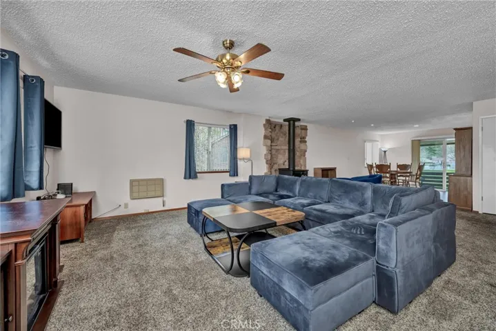 Huge living room and furniture can be included if desired