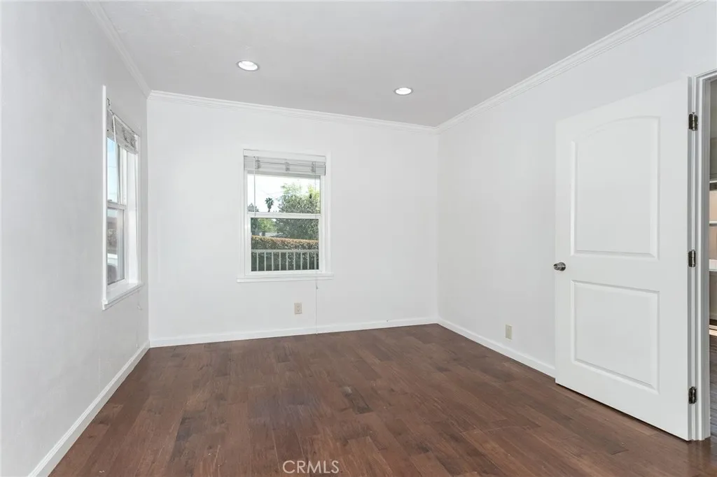 4355 Pennsylvania Avenue, La Crescenta, California 91214 home-pic-11