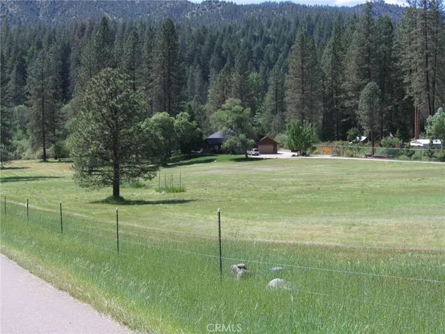 Corner lot, Mountain Views
