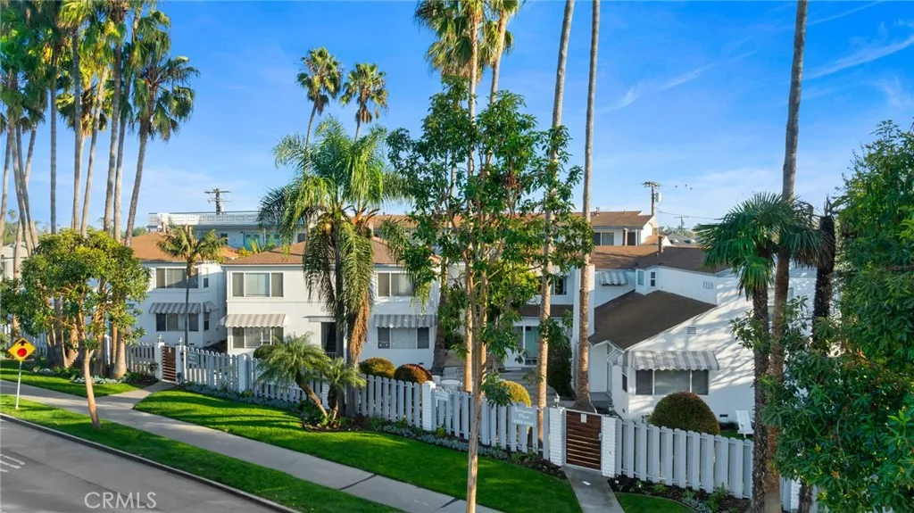 5120 E Livingston Drive, Long Beach, California 90803 home-pic-0
