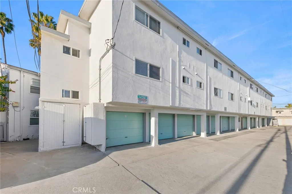 5120 E Livingston Drive, Long Beach, California 90803 home-pic-17