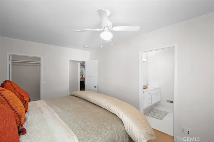 425 Dahlia Avenue, Corona Del Mar, California 92625