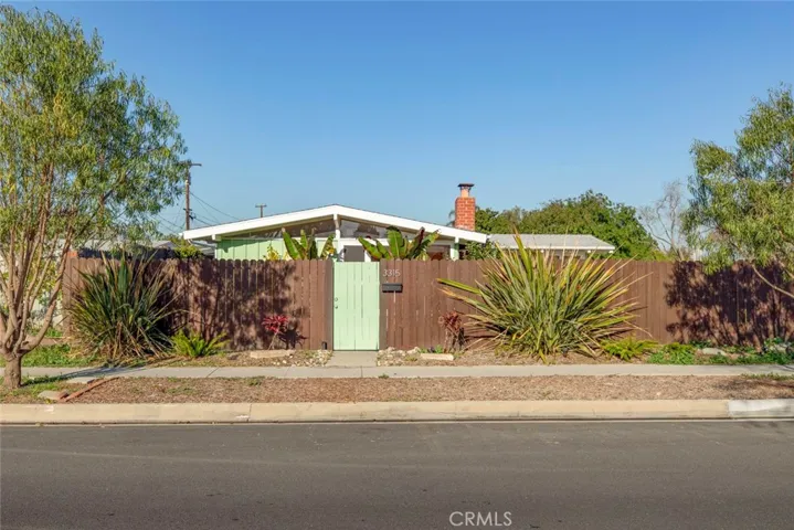 3315 Stevely Avenue, Long Beach, California 90808