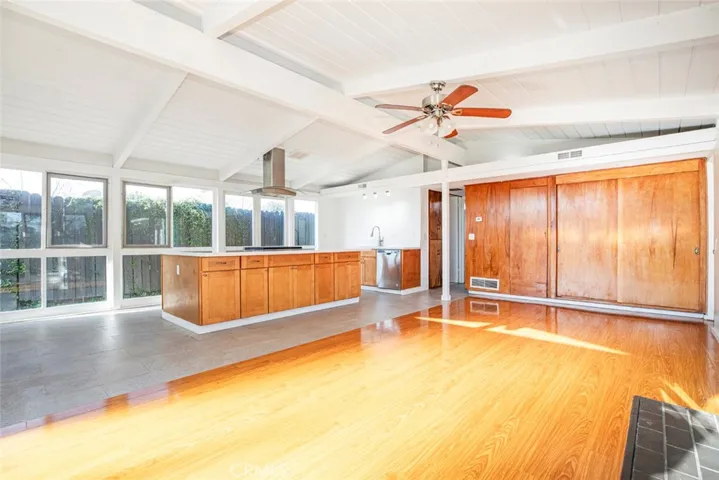 3315 Stevely Avenue, Long Beach, California 90808