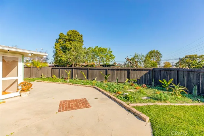 3315 Stevely Avenue, Long Beach, California 90808