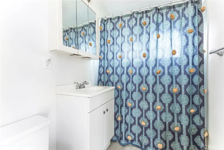 3315 Stevely Avenue, Long Beach, California 90808