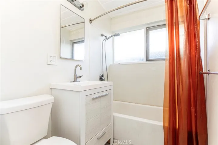 3315 Stevely Avenue, Long Beach, California 90808