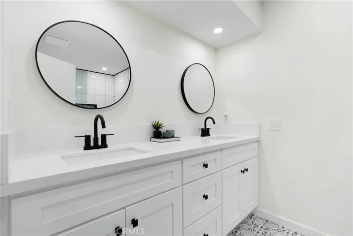 12586 Warbler Avenue, Grand Terrace, California 92313