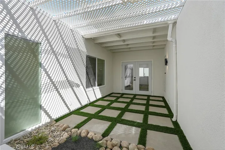 12586 Warbler Avenue, Grand Terrace, California 92313