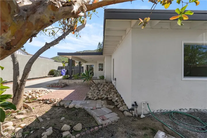12586 Warbler Avenue, Grand Terrace, California 92313