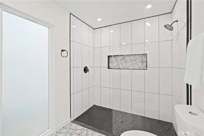 12586 Warbler Avenue, Grand Terrace, California 92313