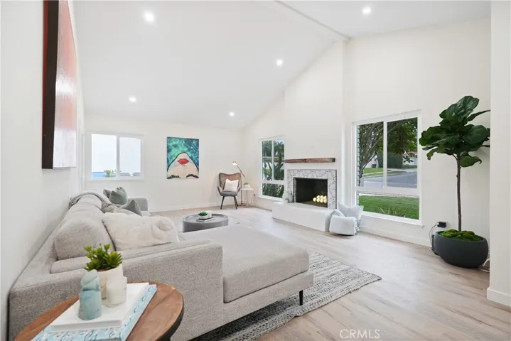 12586 Warbler Avenue, Grand Terrace, California 92313