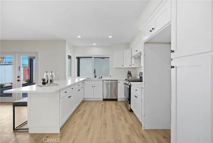 12586 Warbler Avenue, Grand Terrace, California 92313