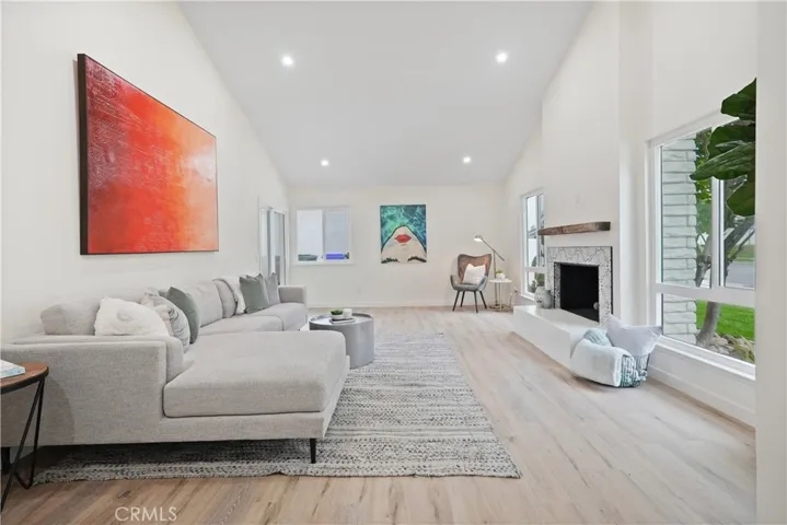 12586 Warbler Avenue, Grand Terrace, California 92313