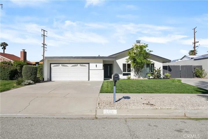 12586 Warbler Avenue, Grand Terrace, California 92313