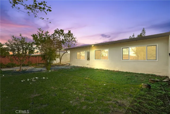 12586 Warbler Avenue, Grand Terrace, California 92313