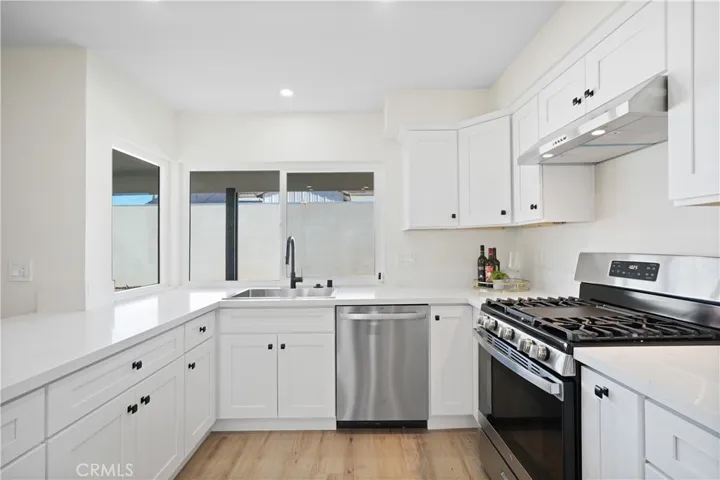 12586 Warbler Avenue, Grand Terrace, California 92313