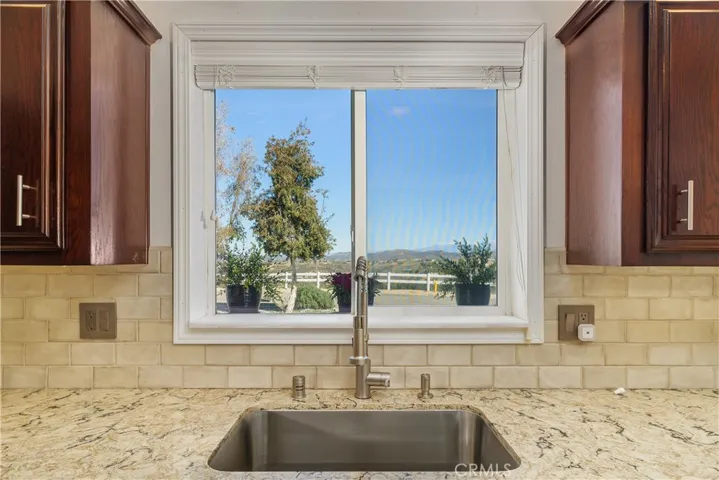 39660 Spanish Oaks Drive, Temecula, California 92592