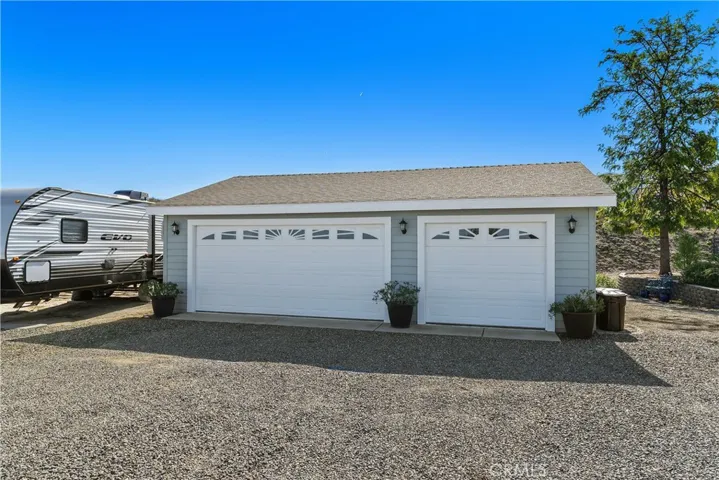3 Car Garage