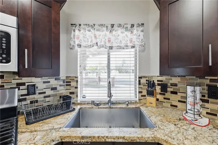 14761 Hawthorne Avenue, Fontana, California 92335