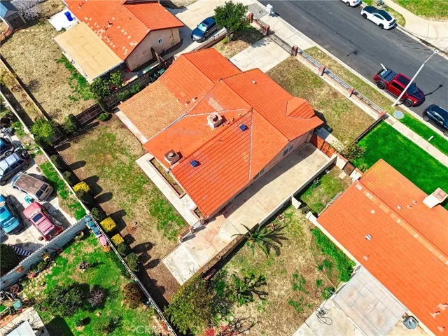 14761 Hawthorne Avenue, Fontana, California 92335