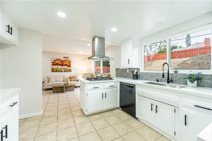 2704 Sarandi Grande Drive, Hacienda Heights, California 91745
