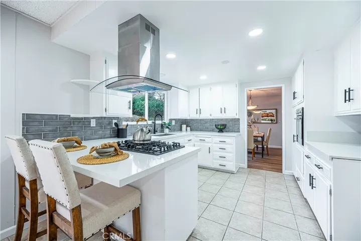 2704 Sarandi Grande Drive, Hacienda Heights, California 91745