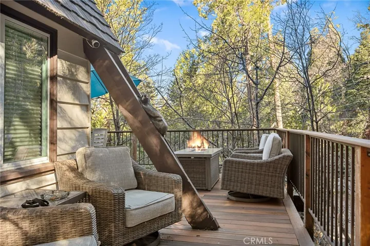 Great entertaining deck