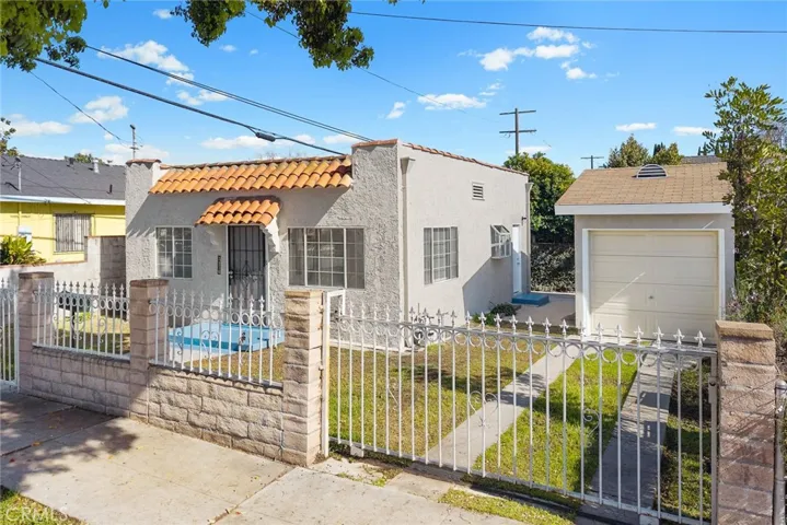 3210 Gracia Street, Los Angeles, California 90039