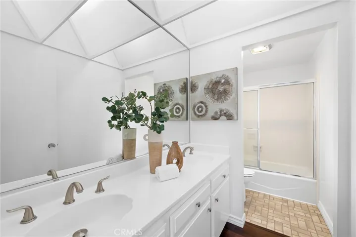 247 Calle Fiesta, San Clemente, California 92672