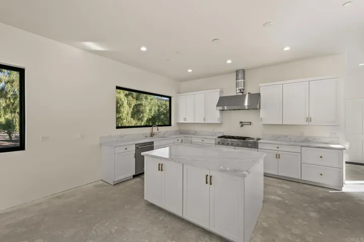 15176 Vali Hai Rd, Poway, California 92064