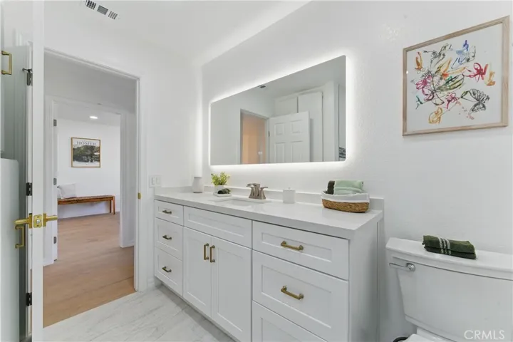 13504 Francisquito Avenue E, Baldwin Park, California 91706