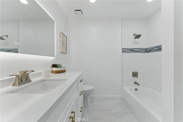 13504 Francisquito Avenue E, Baldwin Park, California 91706