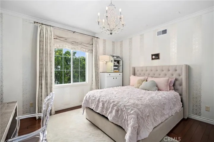 41 Whitehall, Newport Beach, California 92660