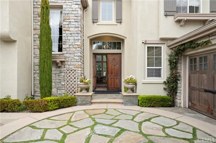 41 Whitehall, Newport Beach, California 92660