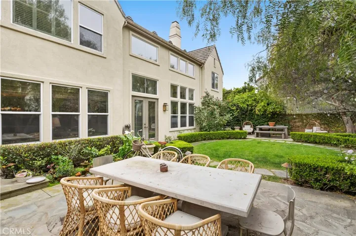 41 Whitehall, Newport Beach, California 92660