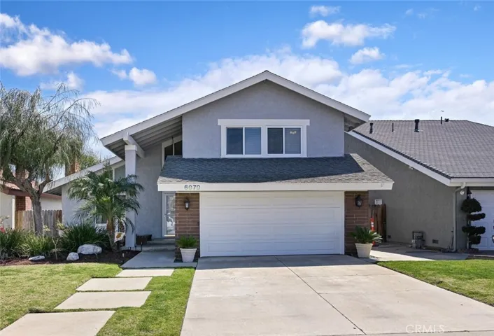4 Bedroom 2.5 Bath home in Anaheim Hills