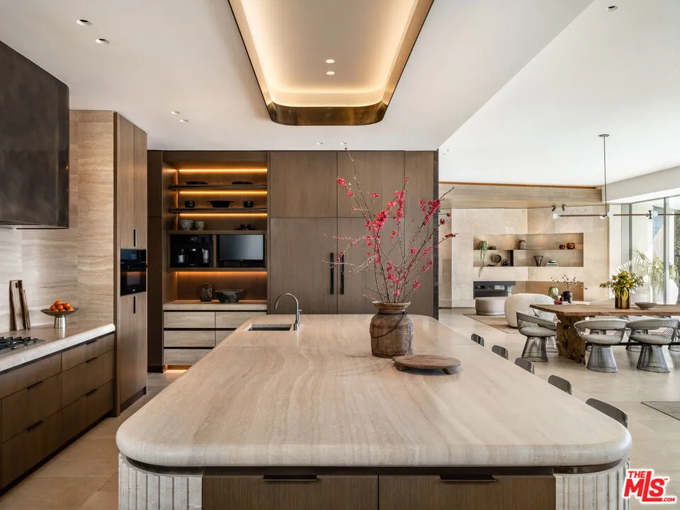 1055 Stradella Road, Los Angeles, California 90077 home-pic-5