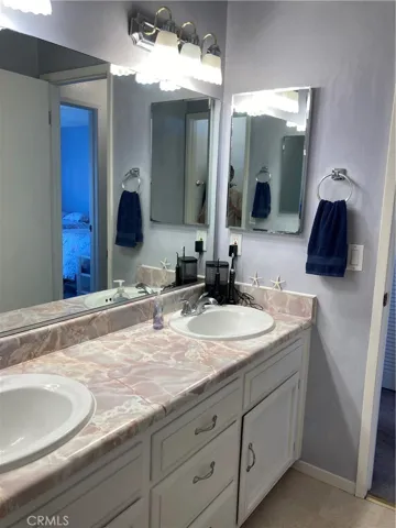 Upstairs Bathroom