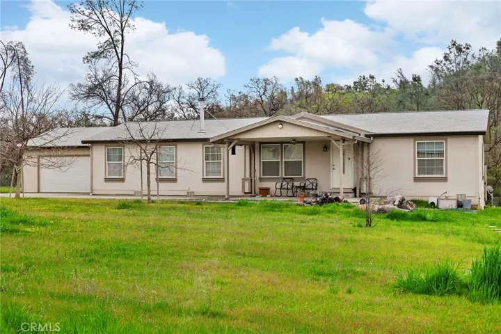 15624 N Siskiyou, Corning, California 96021