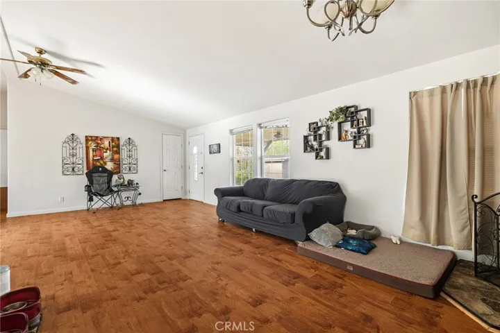 15624 N Siskiyou, Corning, California 96021